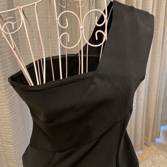 Sexy one strap black Holiday Dress stretch - Picture 2 of 6